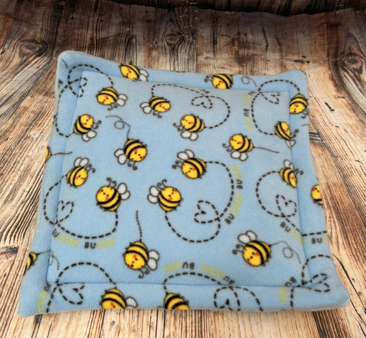 Bee Fleece Lap Pad