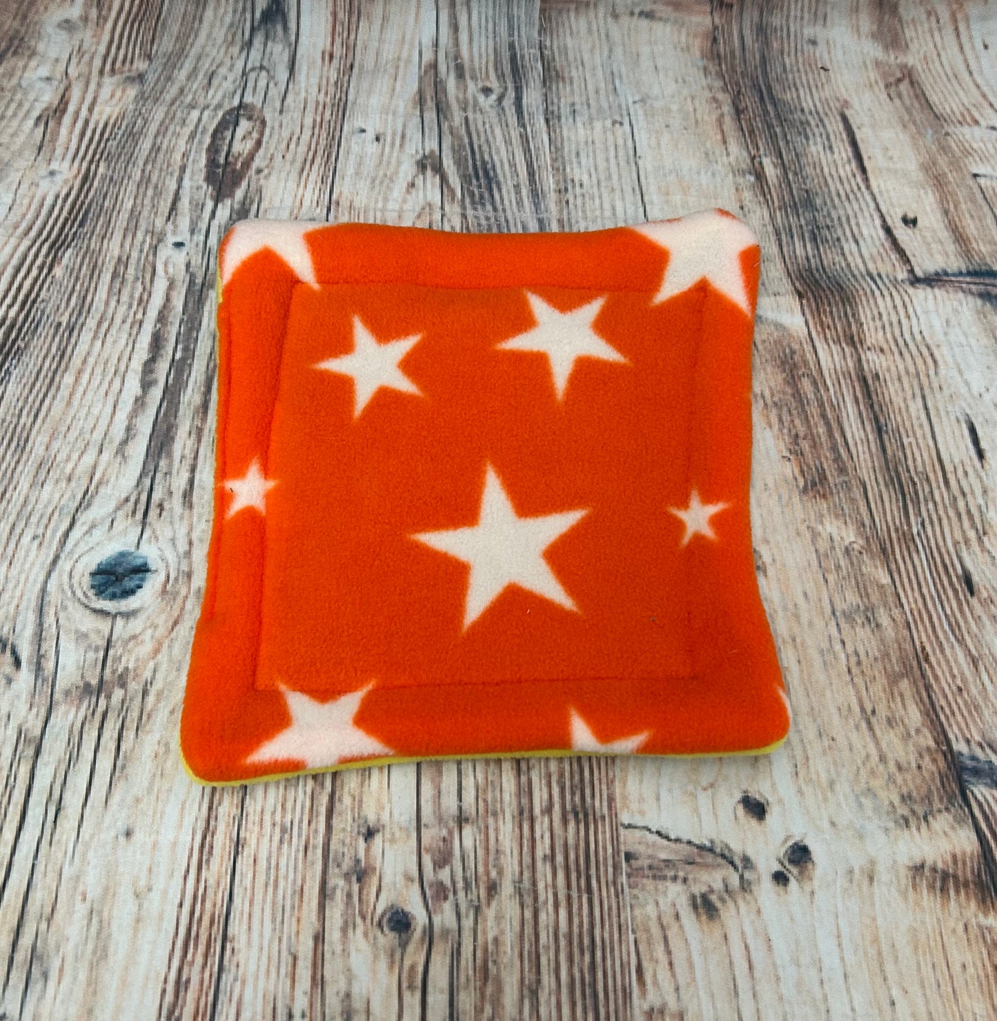 Orange Star Fleece Cage Pad