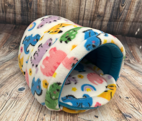 Dinosaur Fleece Piggie Den / Turquoise + Pad